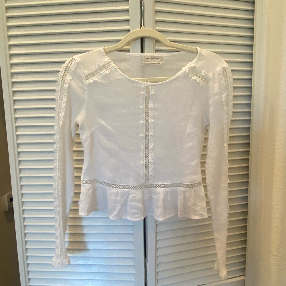 Urban Outfitters White Lace Top Size XS - Picture 11 of 13